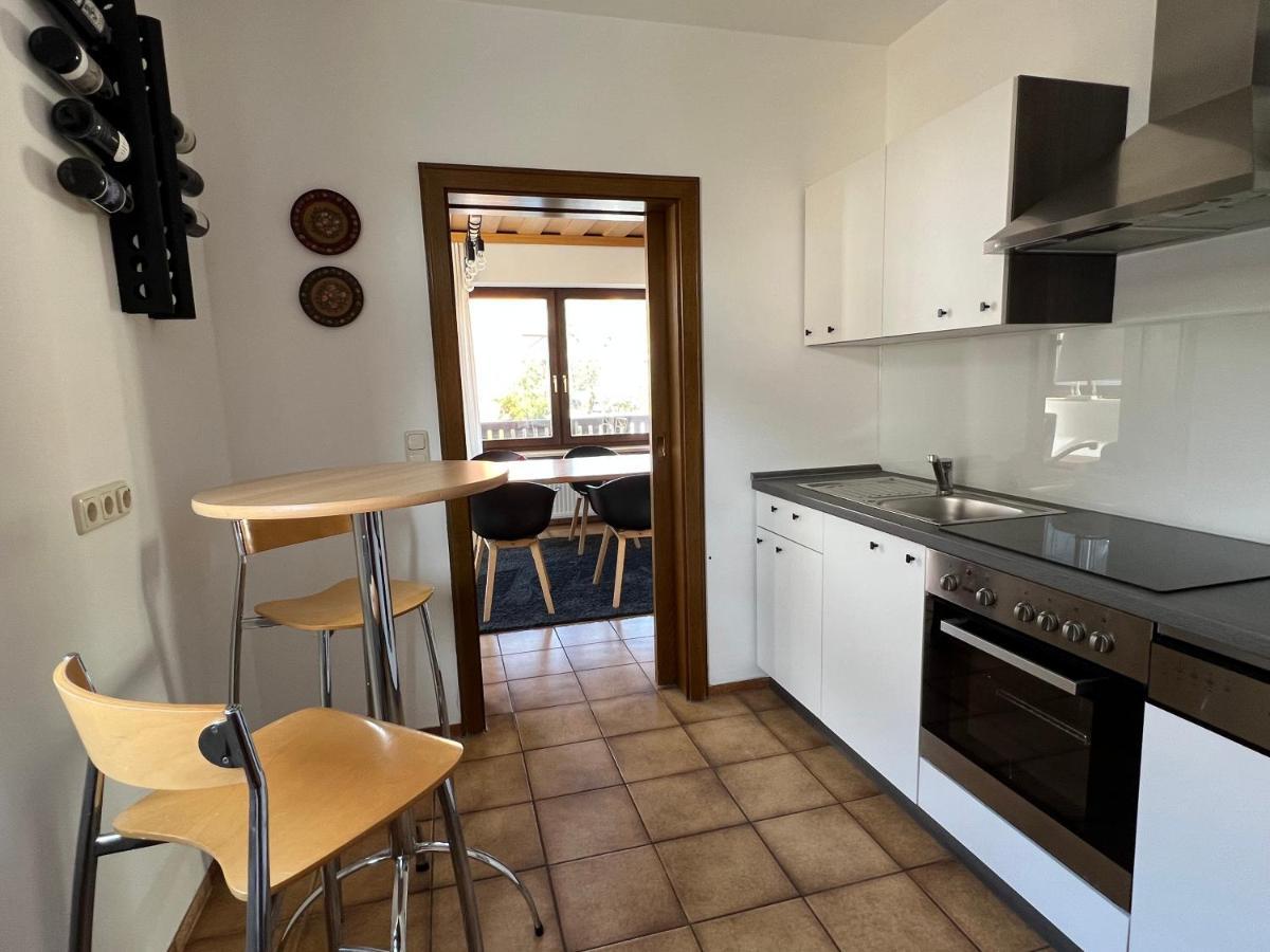 Aparthotel Parsberg Lferstl Екстериор снимка