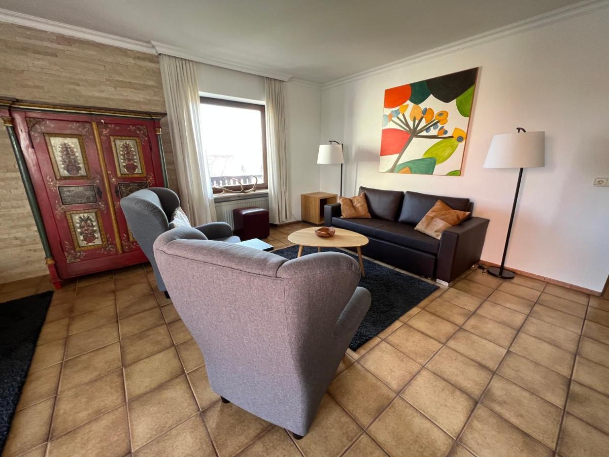 Aparthotel Parsberg Lferstl Екстериор снимка