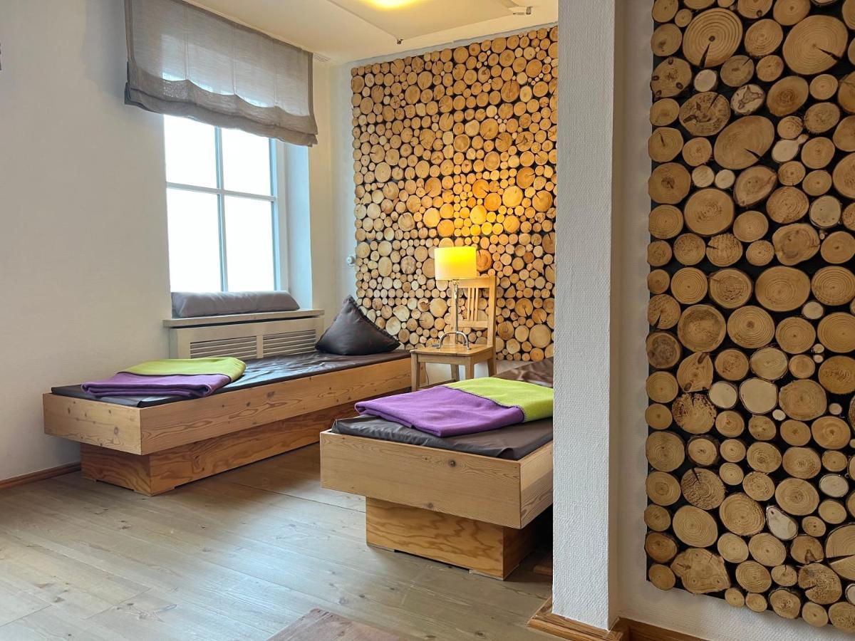 Aparthotel Parsberg Lferstl Екстериор снимка